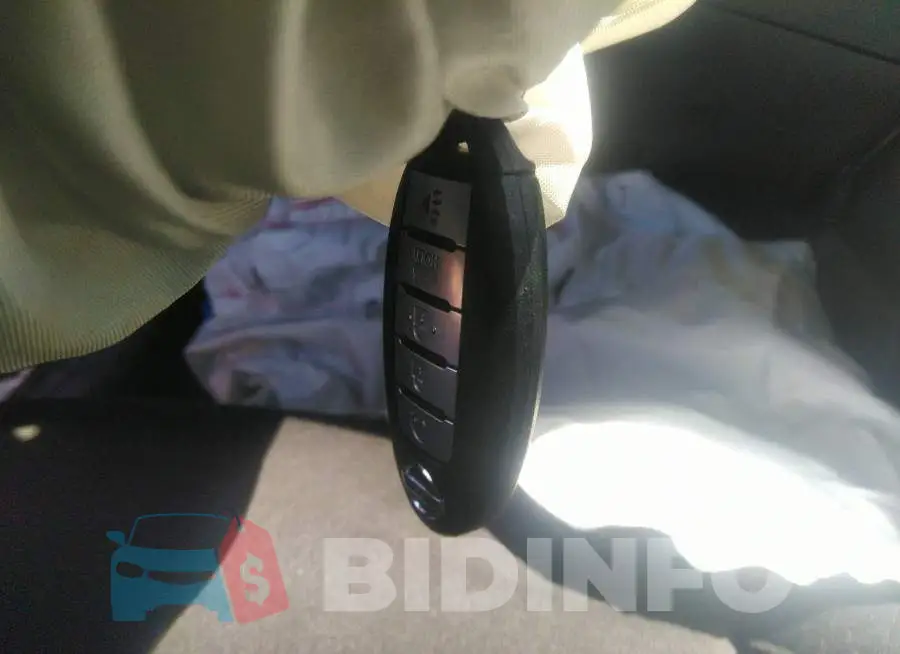 1N4BL4DW6KC185443 Photo# 11