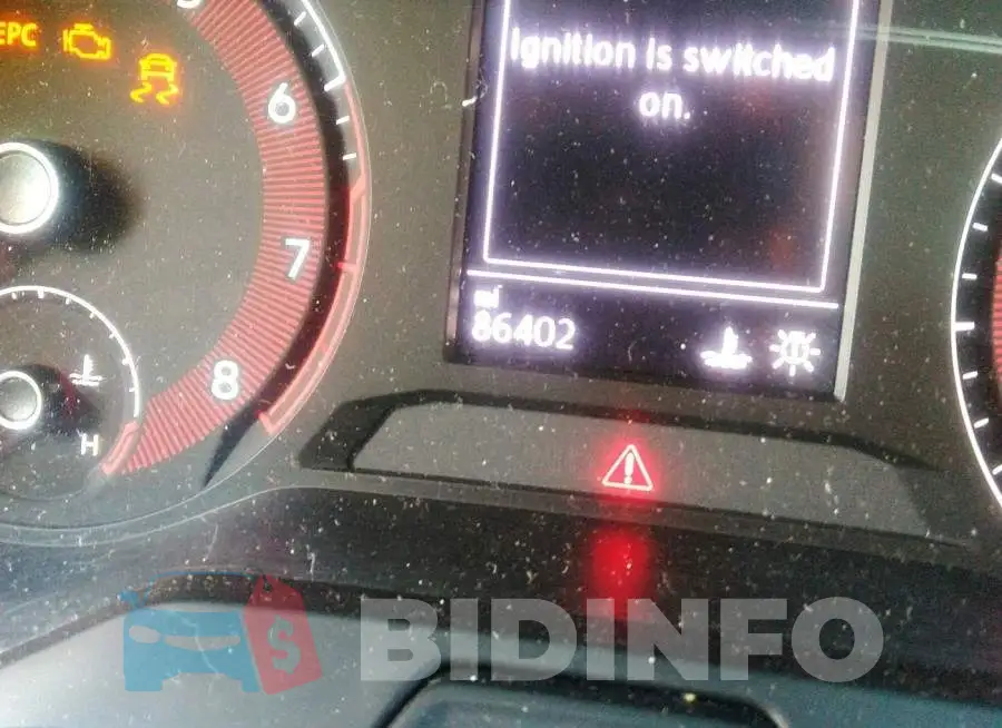 3VWC57BU8KM129057 Photo# 7