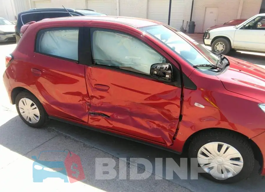 ML32AUHJ8MH013891 Photo# 6