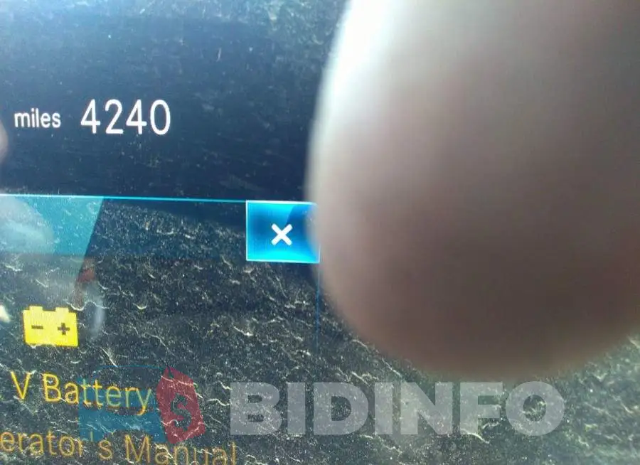 W1N4M4HBXNW180331 Photo# 7