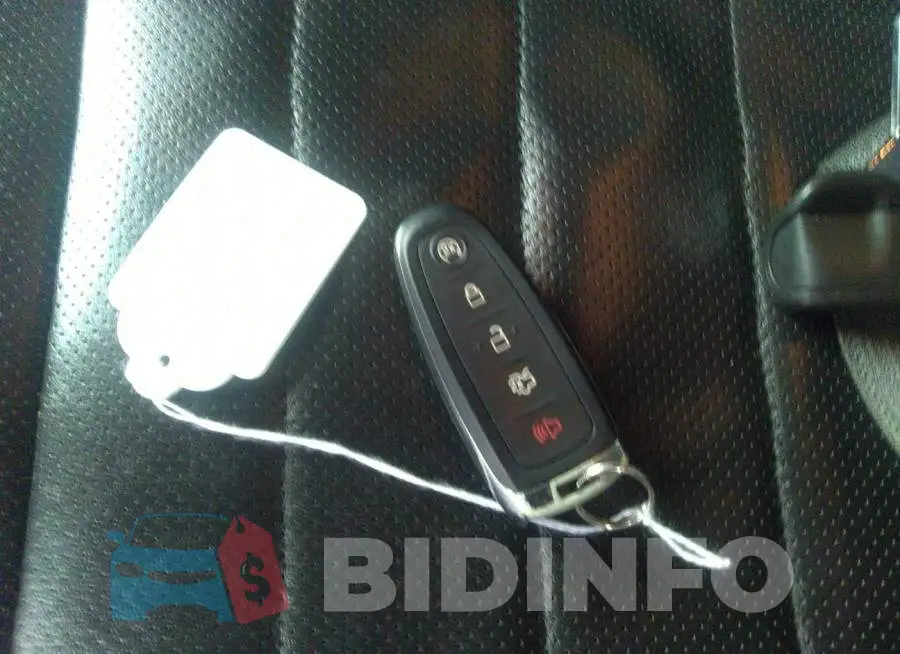 1FAHP2KT1JG118381 Photo# 11