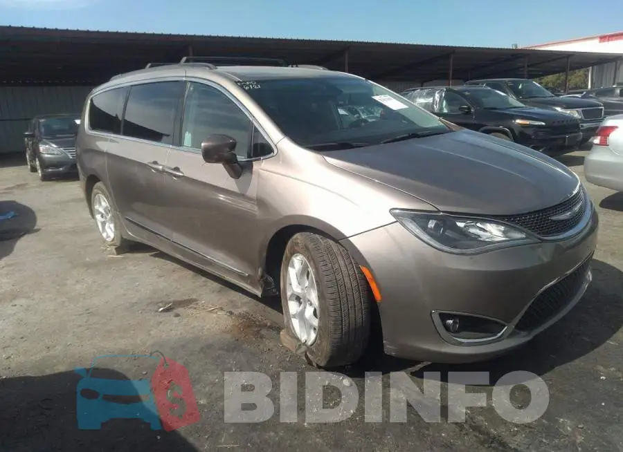 2C4RC1BG6HR628676 Photo# 6