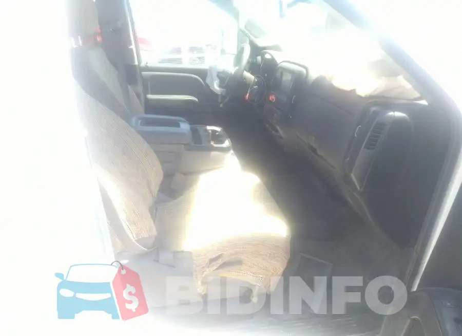 1GT11REG8GF138033 Photo# 5
