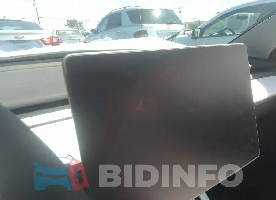 5YJ3E1EC1NF242036 Photo# 7