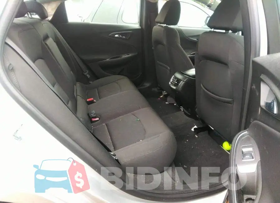 1G1ZD5ST2JF233899 Photo# 8