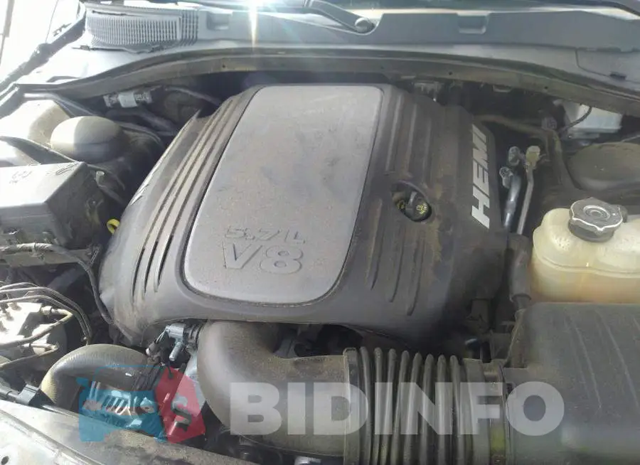 2C3CDXCT5JH193330 Photo# 10