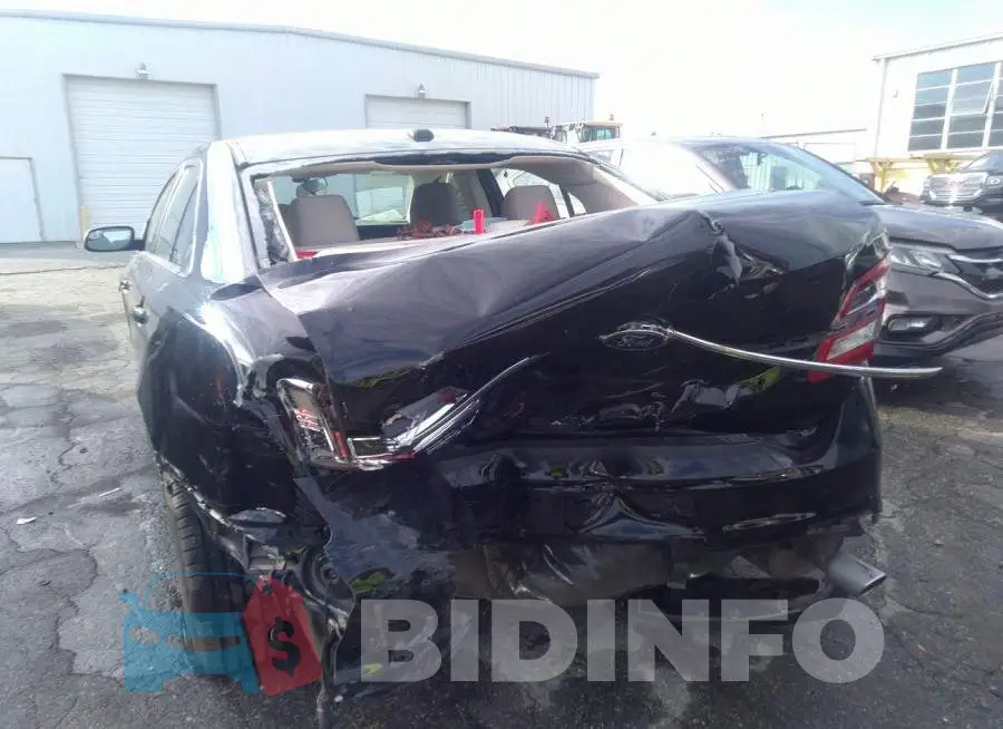 1FAHP2D89KG117893 Photo# 6