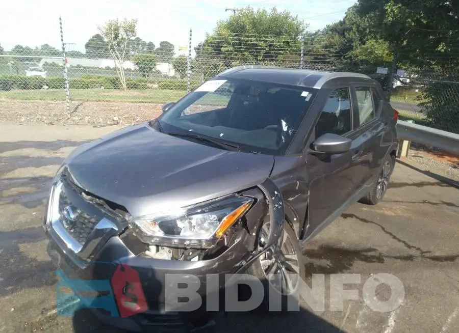 3N1CP5CU9JL509581 Photo# 2