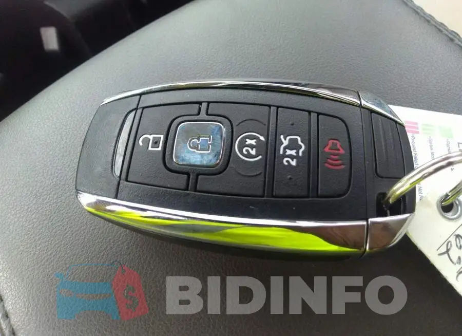 2LMPJ6LR2JBL14662 Photo# 11