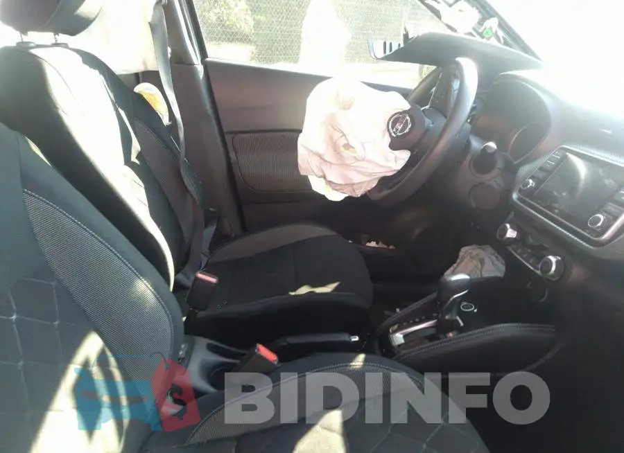3N1CP5CU9JL509581 Photo# 5