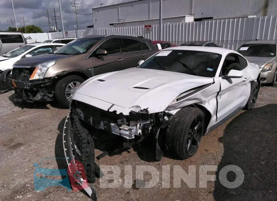 1FA6P8THXJ5159432 Photo# 2