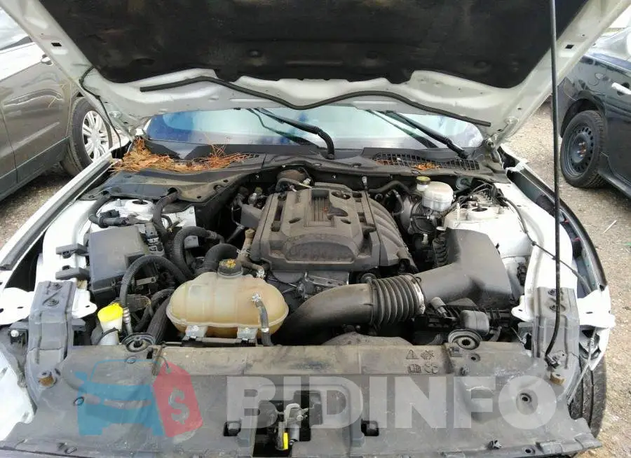 1FA6P8THXJ5159432 Photo# 10