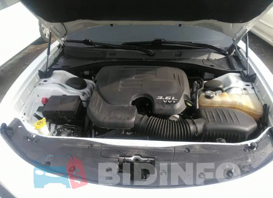 2C3CDXHG8KH595260 Photo# 10