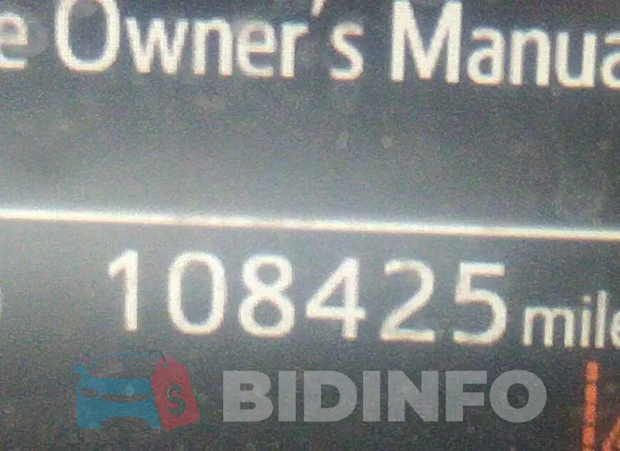 JTMWFREV7HD102076 Photo# 7