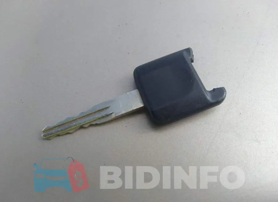 1N6BD0CT2JN771953 Photo# 11