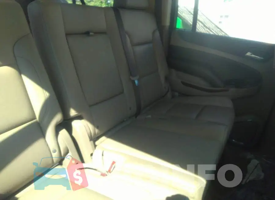 1GNSKHKC8LR109614 Photo# 8