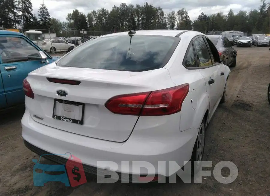 1FADP3E29GL406284 Photo# 4