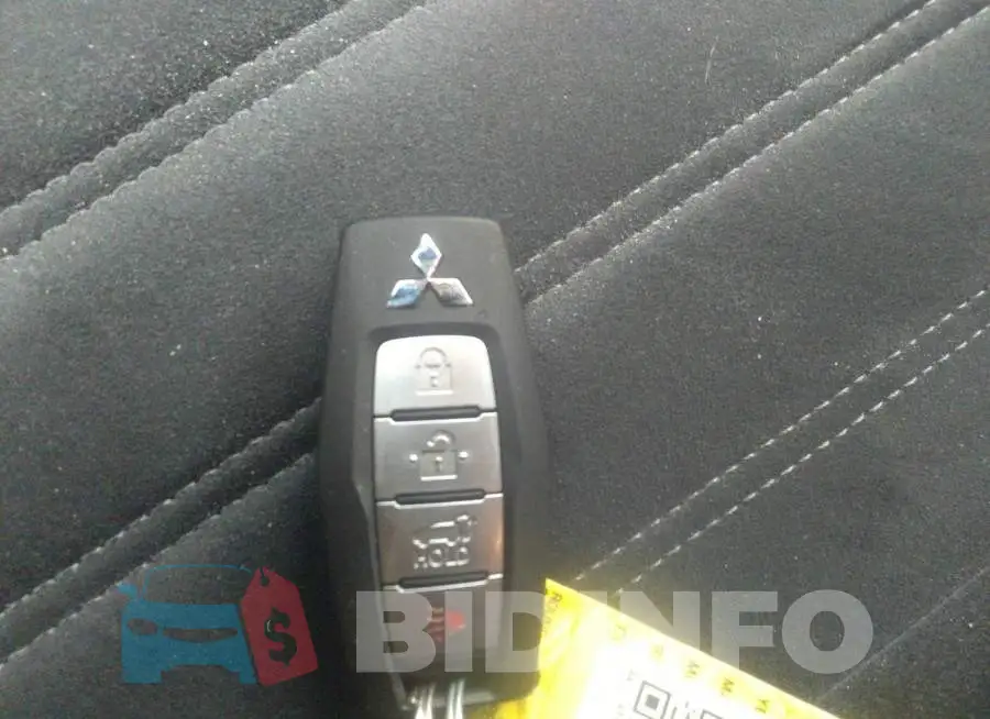 JA4J3UA85NZ020992 Photo# 11