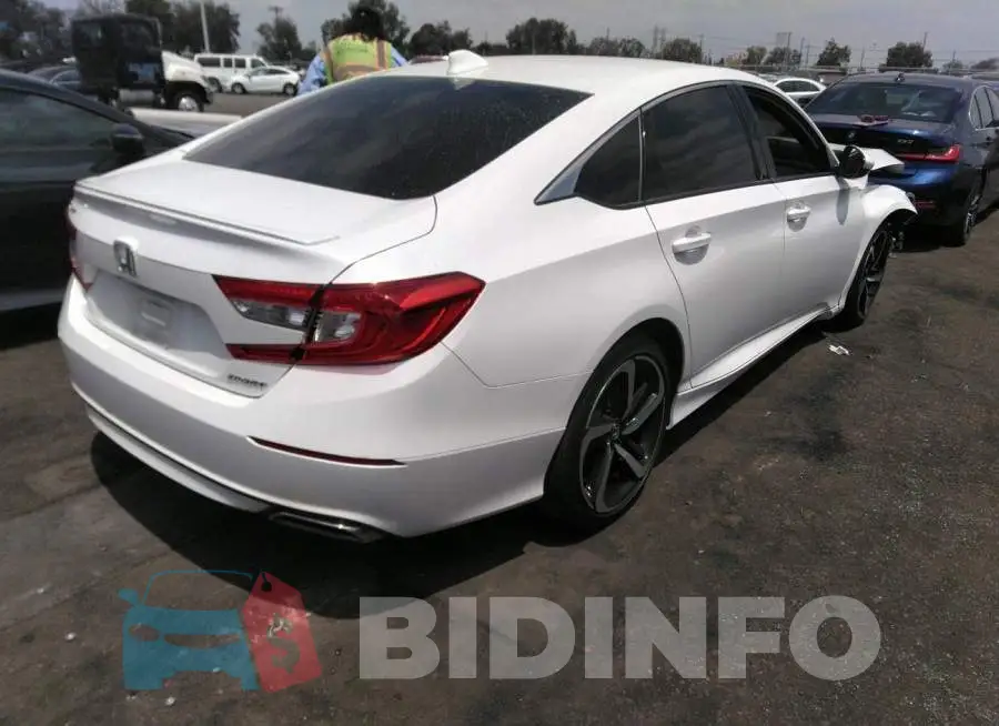 1HGCV1F30JA179272 Photo# 4