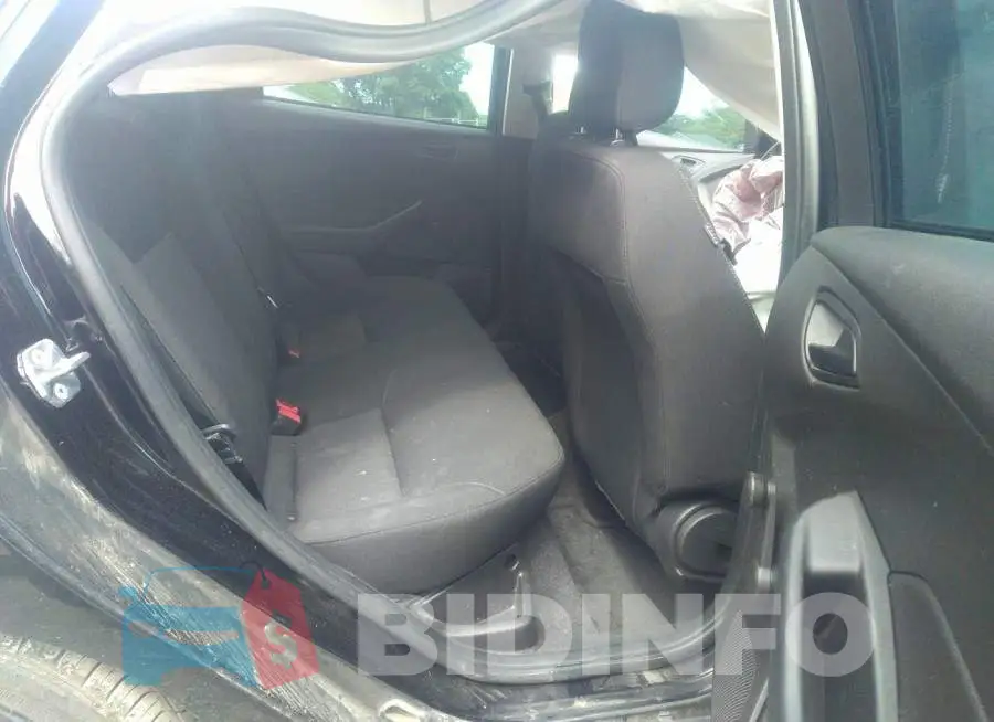 1FADP3E28HL346323 Photo# 8