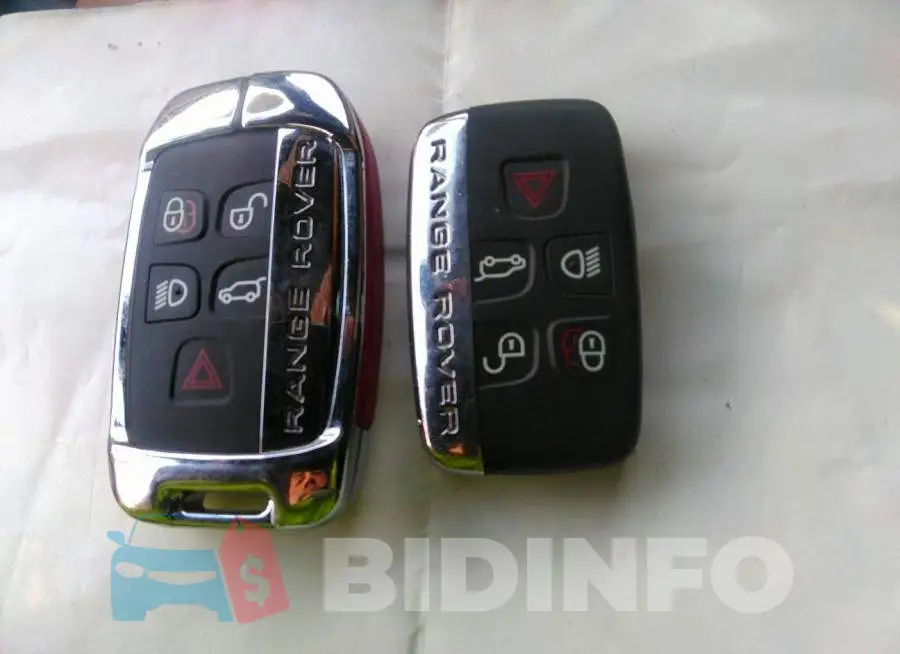 SALYM2RV1JA743515 Photo# 11