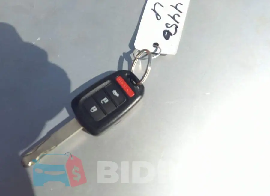 1HGCR2F57GA102032 Photo# 11