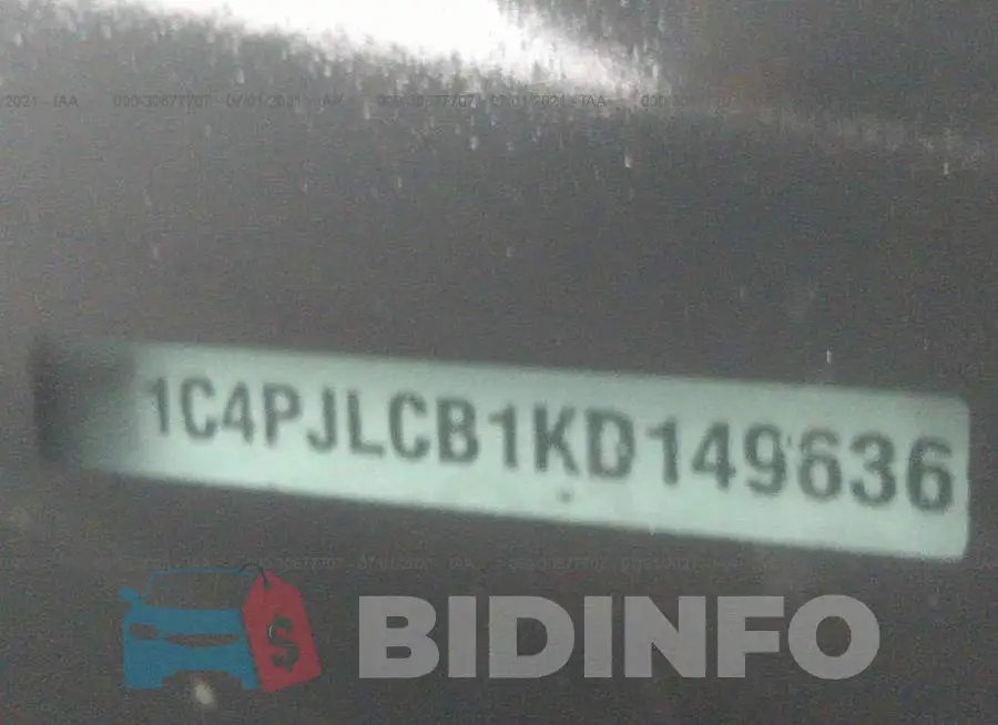 1C4PJLCB1KD149636 Photo# 9