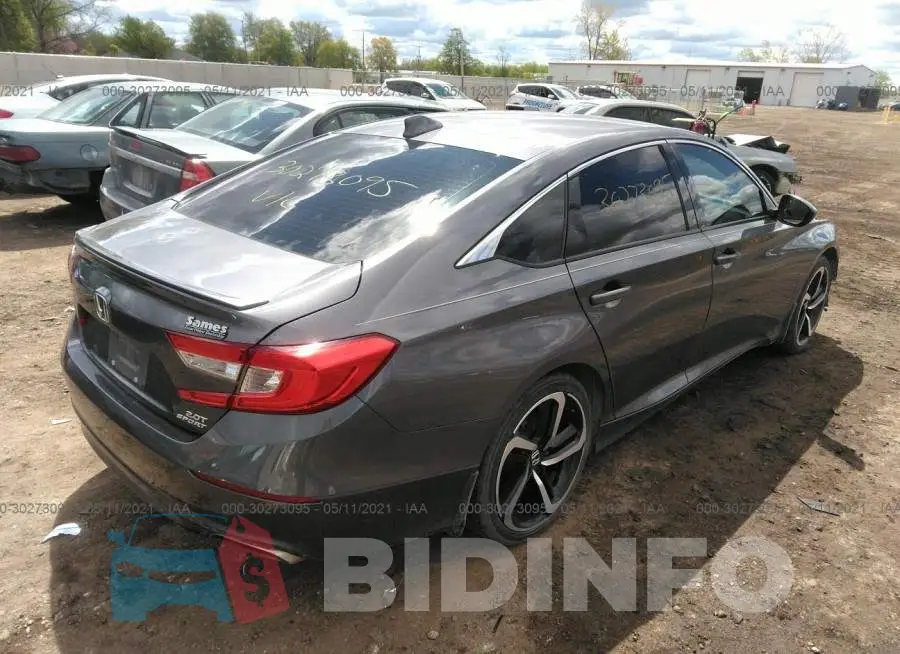 1HGCV2F37JA038446 Photo# 4