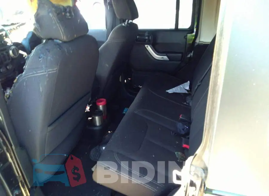 1C4BJWEG2HL733806 Photo# 8