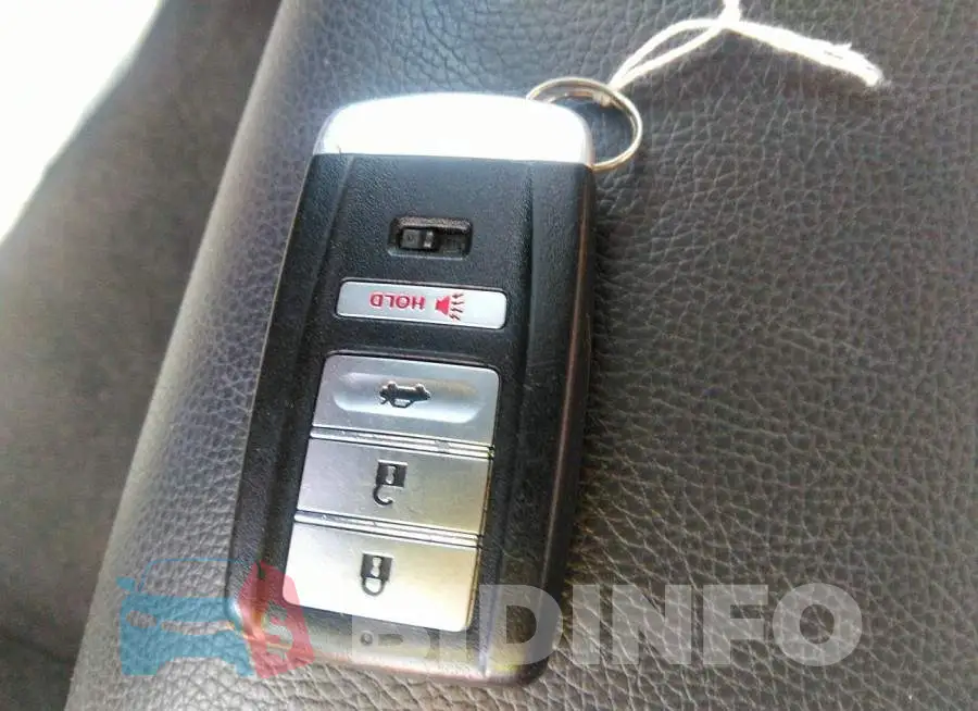 19UUB2F36KA004013 Photo# 11