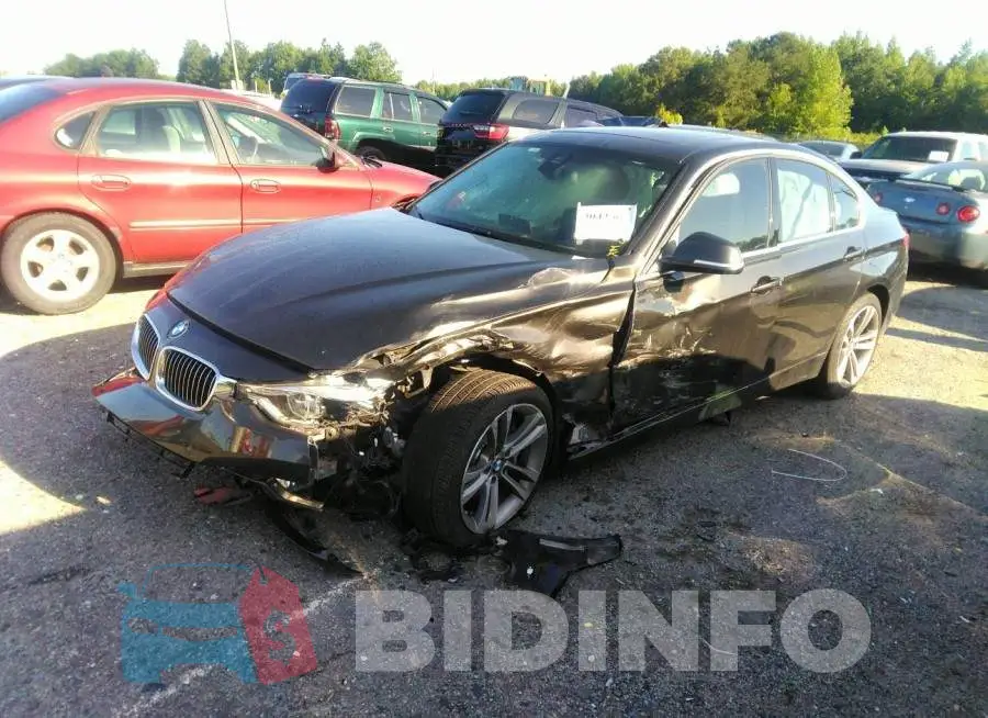 WBA8B3G5XJNV01138 Photo# 2