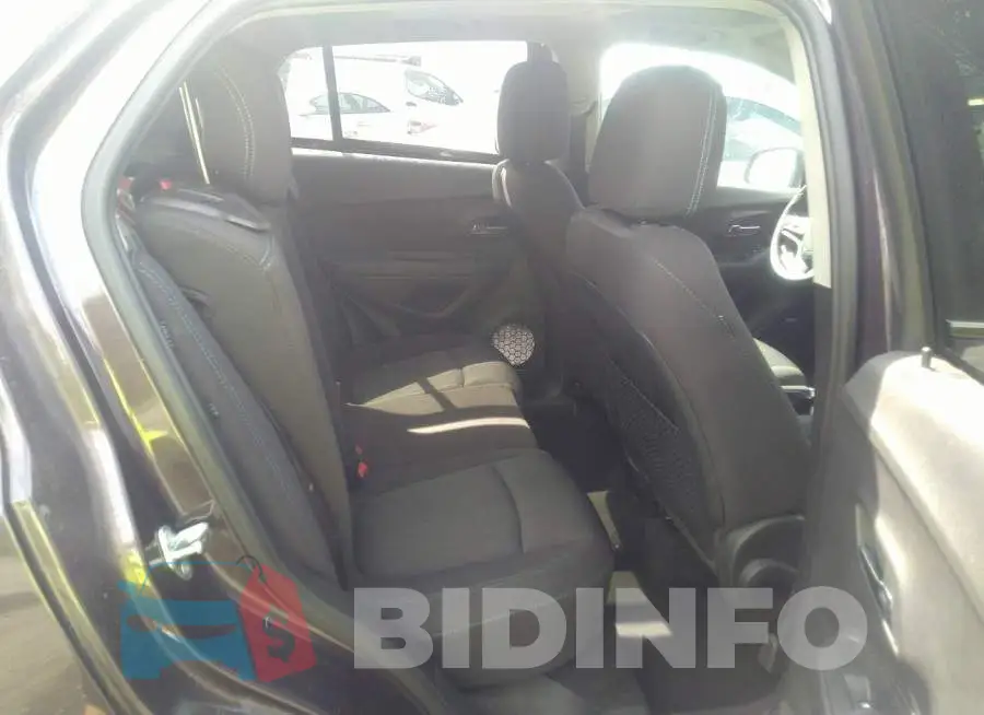 3GNCJLSB8GL156981 Photo# 8