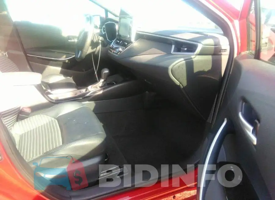 5YFT4RCE4LP010750 Photo# 5