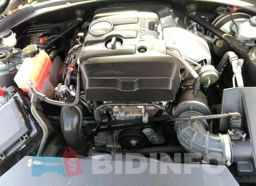 1G6AF5RX8J0165878 Photo# 10