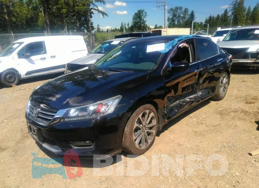 1HGCR2F56FA152788 Photo# 2