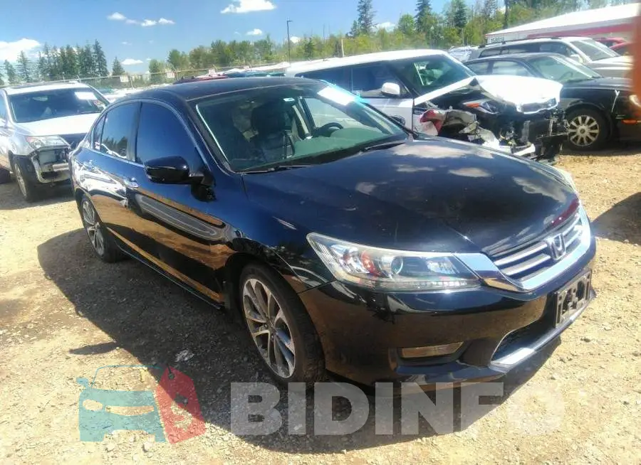 1HGCR2F56FA152788 Photo# 1