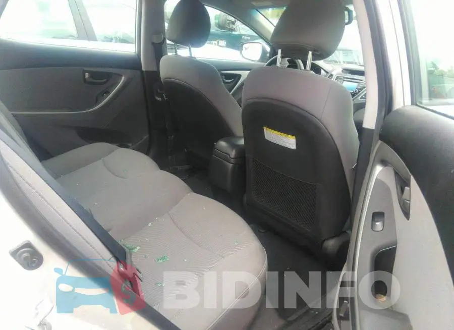 5NPDH4AE2GH671033 Photo# 8