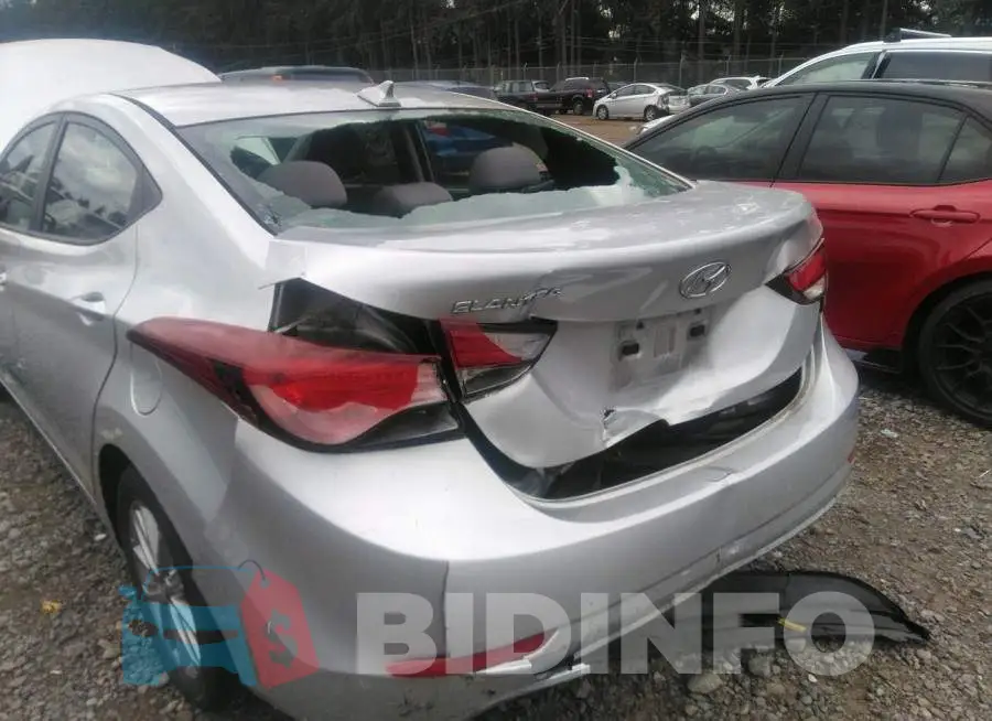 5NPDH4AE2GH671033 Photo# 6