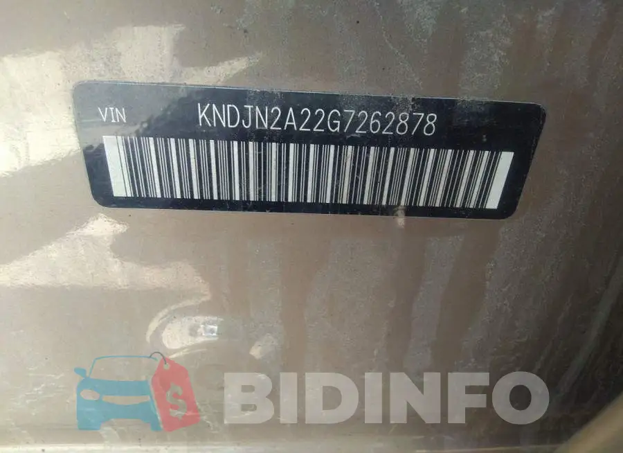 KNDJN2A22G7262878 Photo# 9