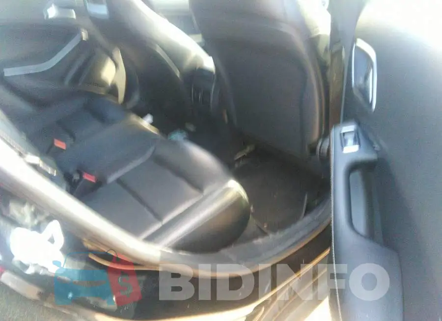 WDDSJ4EB9FN273799 Photo# 8