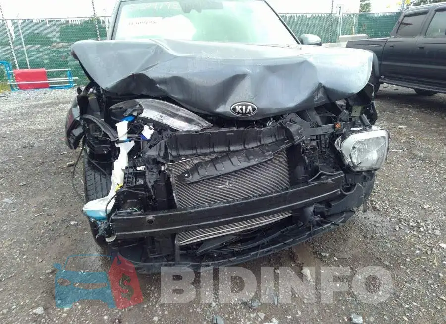 KNDJ23AU5L7000881 Photo# 6