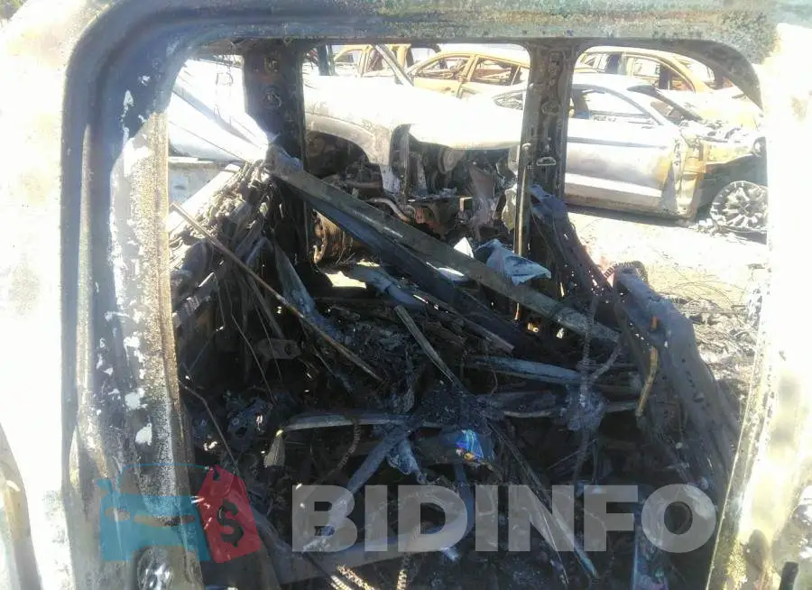 1GTU9FEL9KZ358967 Photo# 8