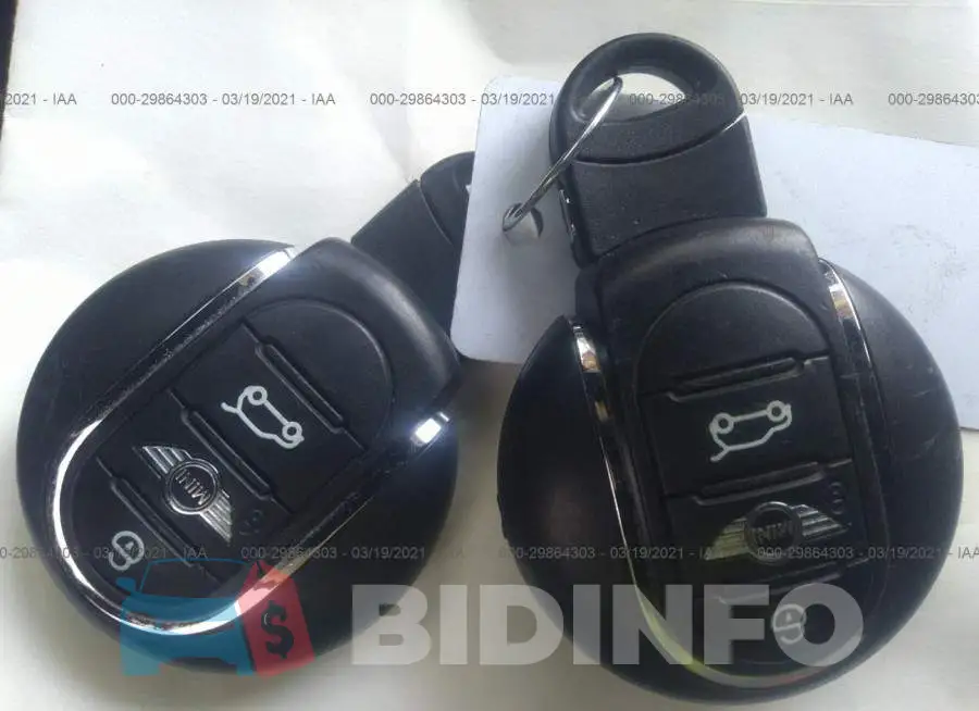 WMWXU1C58G2D57392 Photo# 11