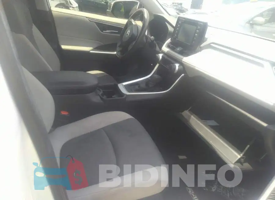 JTMW1RFV3KD010371 Photo# 5