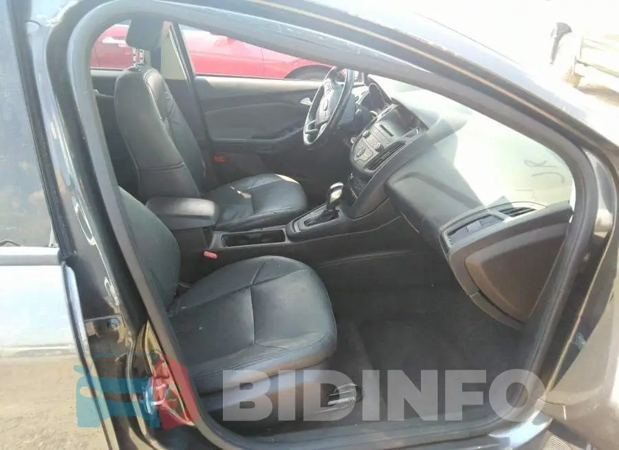 1FADP3F23FL287094 Photo# 5