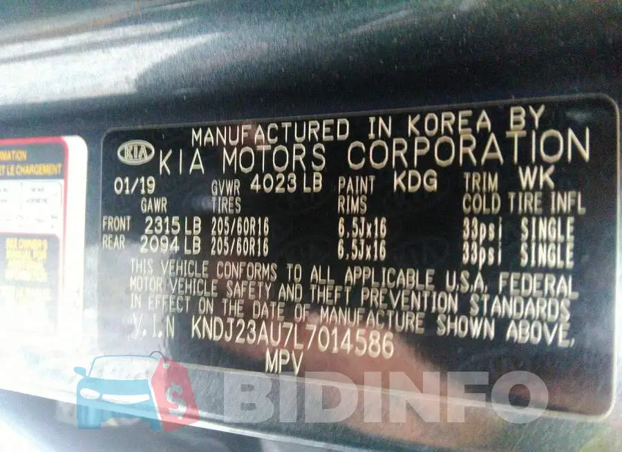 KNDJ23AU7L7014586 Photo# 9