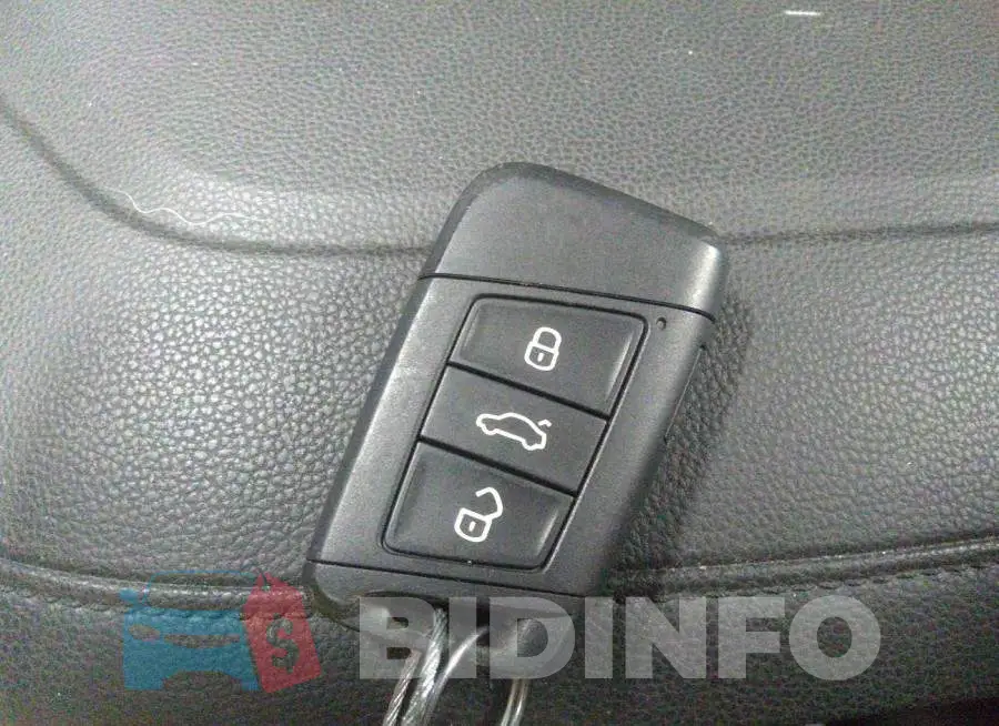 3VWC57BU6KM107039 Photo# 11