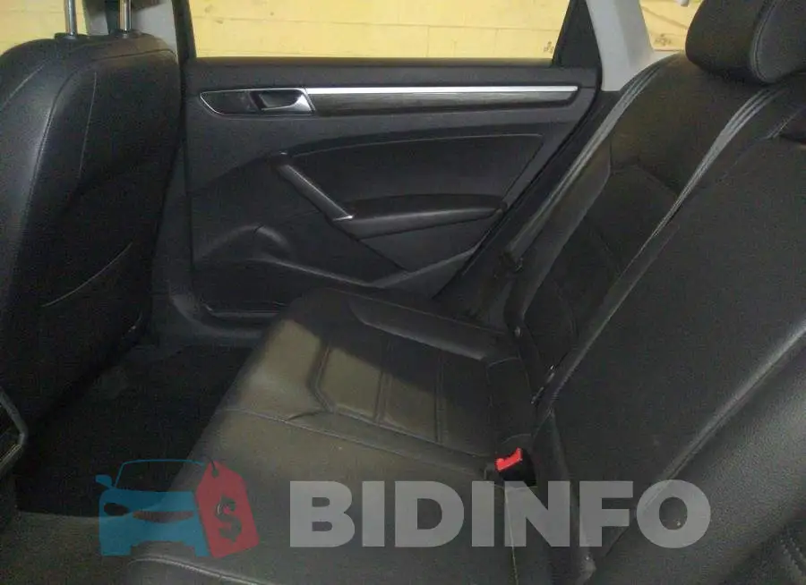 1VWBT7A37GC040583 Photo# 8