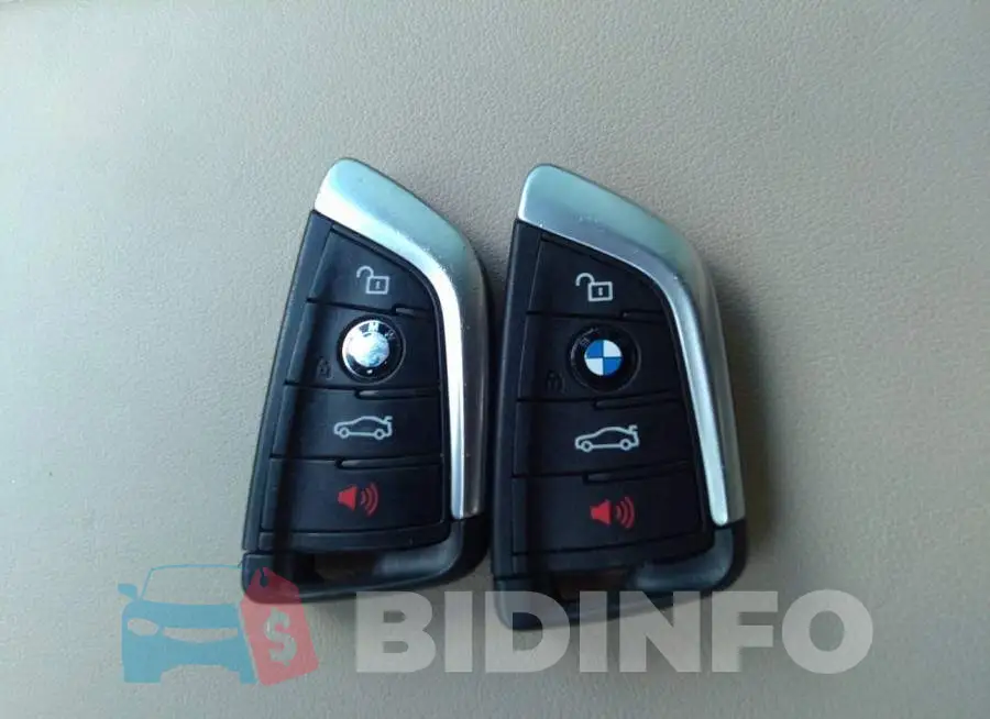 5UXTR9C5XJLC78002 Photo# 11