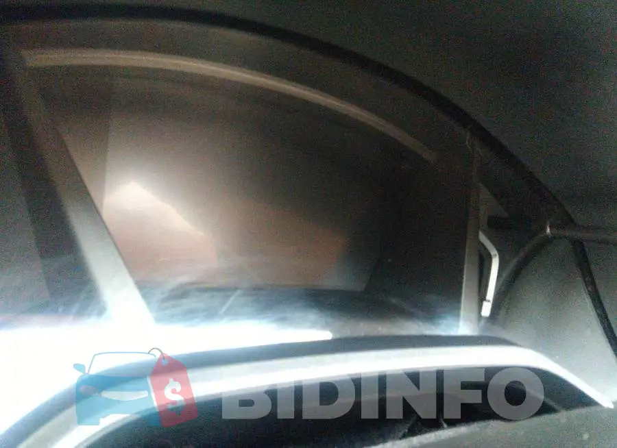 5J6RW1H56JL003815 Photo# 7
